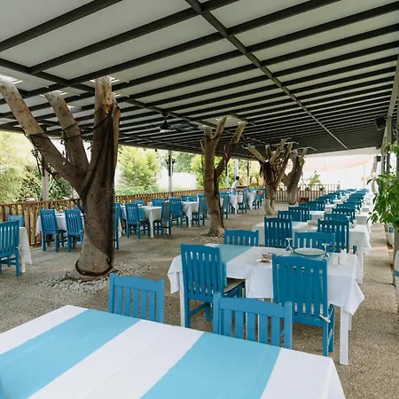 كلوب توانا - شامل كليًا منتجع 5*