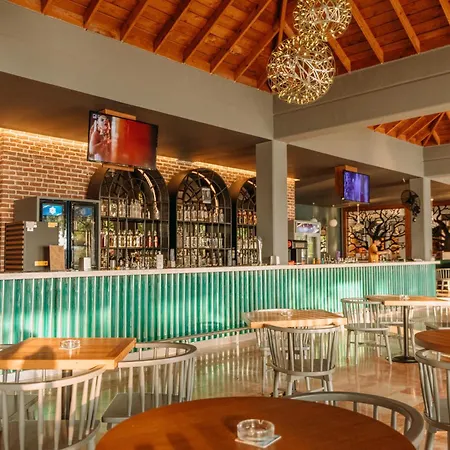 كلوب توانا - شامل كليًا 5* فتحية